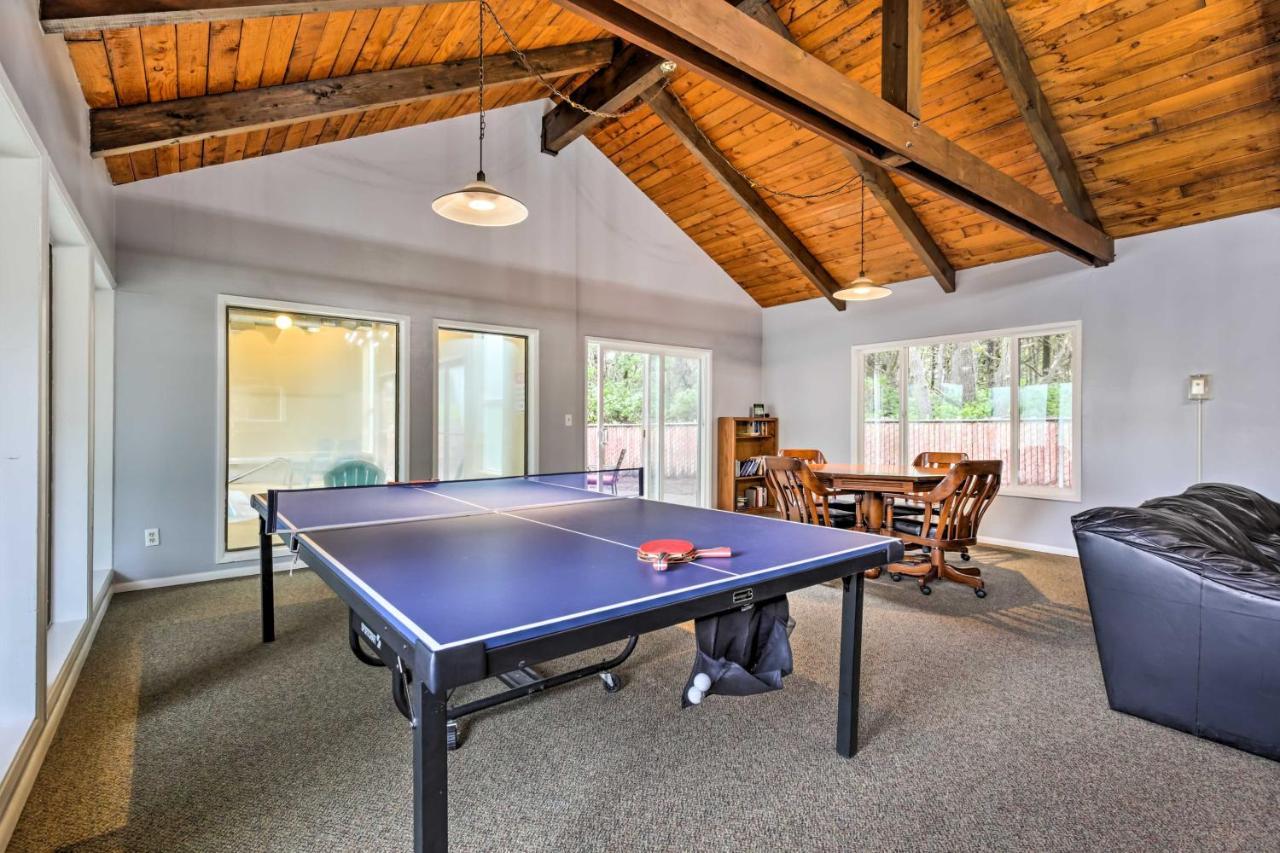 Comfortable Lincoln City Condo With Patio And Views! Exteriér fotografie